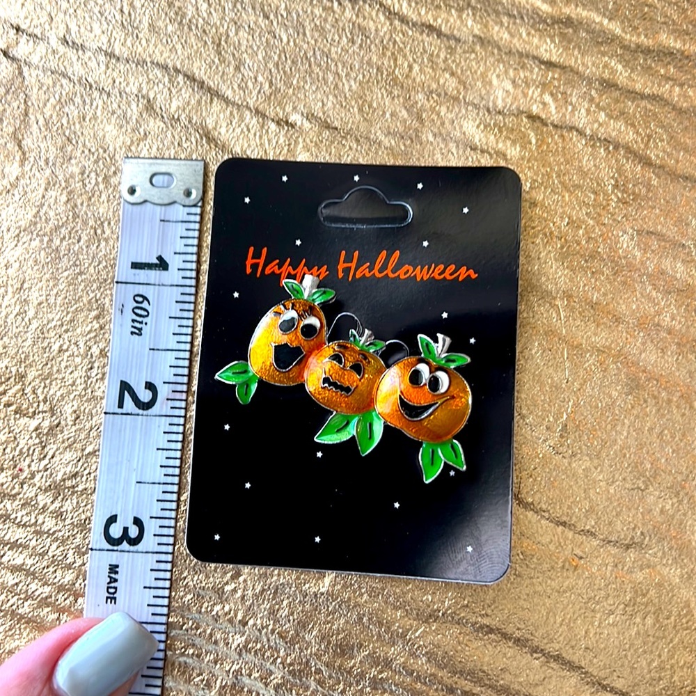 ⚫️Halloween/Fall pumpkin trio brooch/lapel pin. NWT, BOUTIQUE - Picture 3 of 3